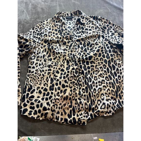 LANE BRYANT Shirt Womens Size 22 Button Up Blouse Top Cheetah Print Long Sleeve - Picture 1 of 7